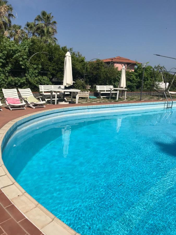 Villa Con Piscina Mascalucia Extérieur photo